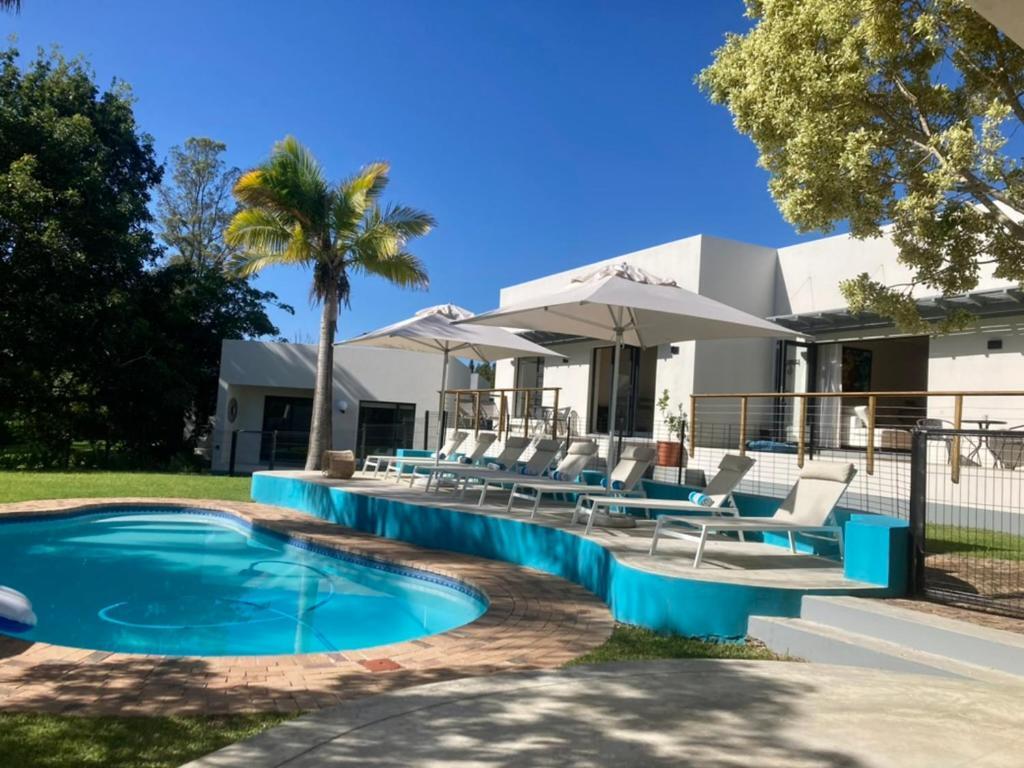 Tonquani - Knysna Hotel Buitenkant foto